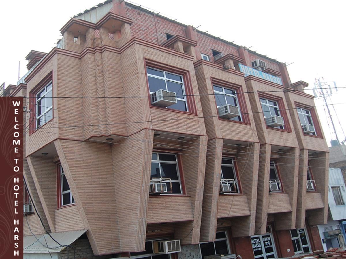 Harsh Hotel Suratgarh Exterior photo